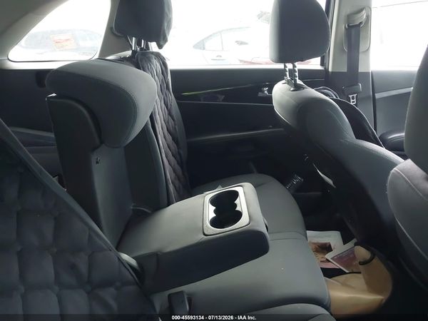 2019 KIA SORENTO 2.4L LX