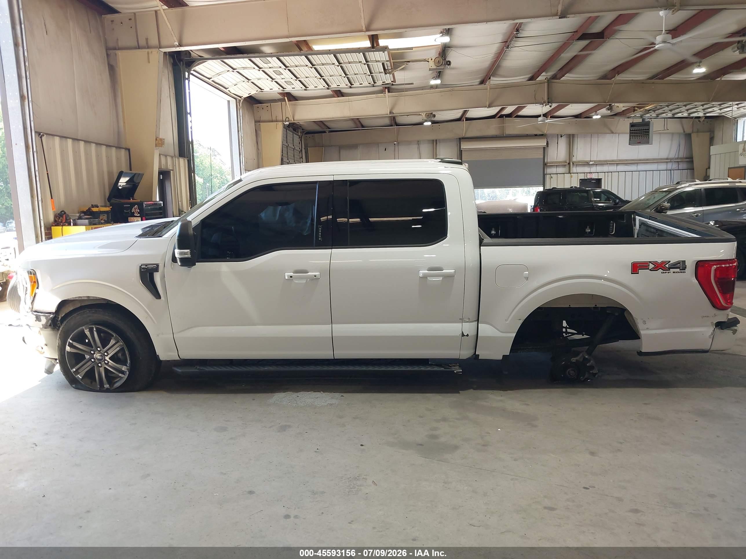 2022 FORD F-150 XLT