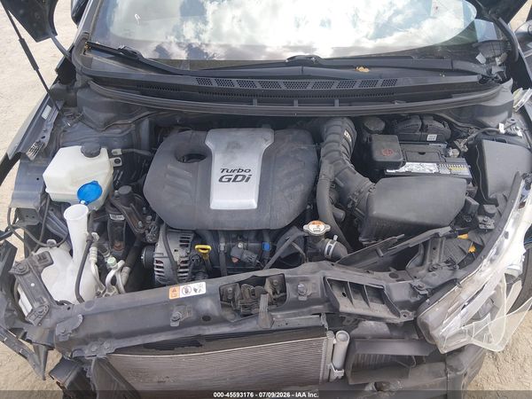 2016 KIA FORTE SX