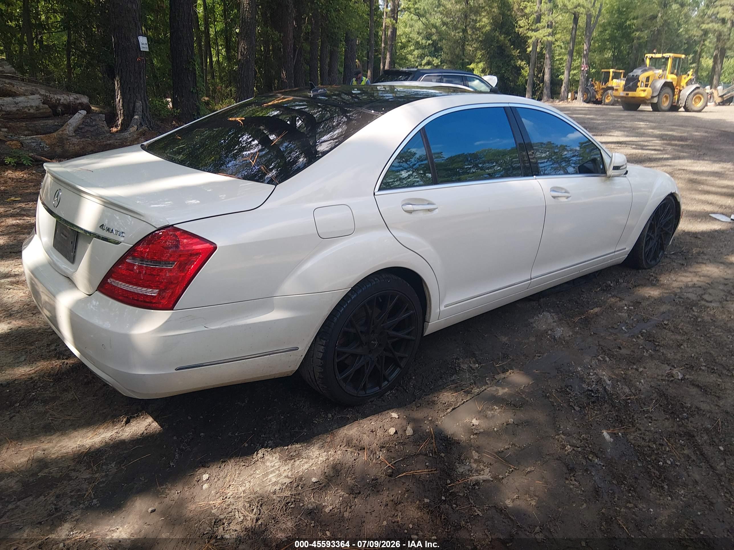 2013 MERCEDES-BENZ S 550 S550V 4-MATIC