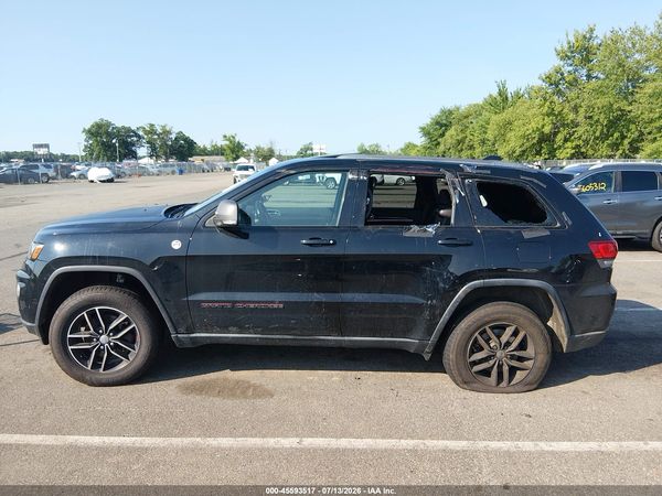 2017 JEEP GRAND CHEROKEE TRAILHAWK