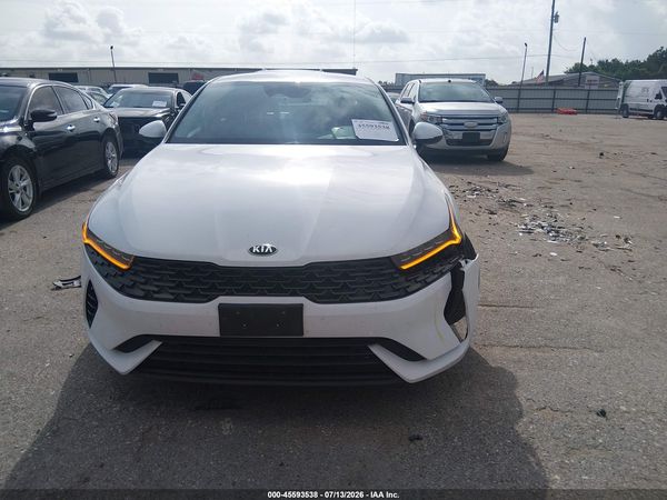 2021 KIA K5 LXS