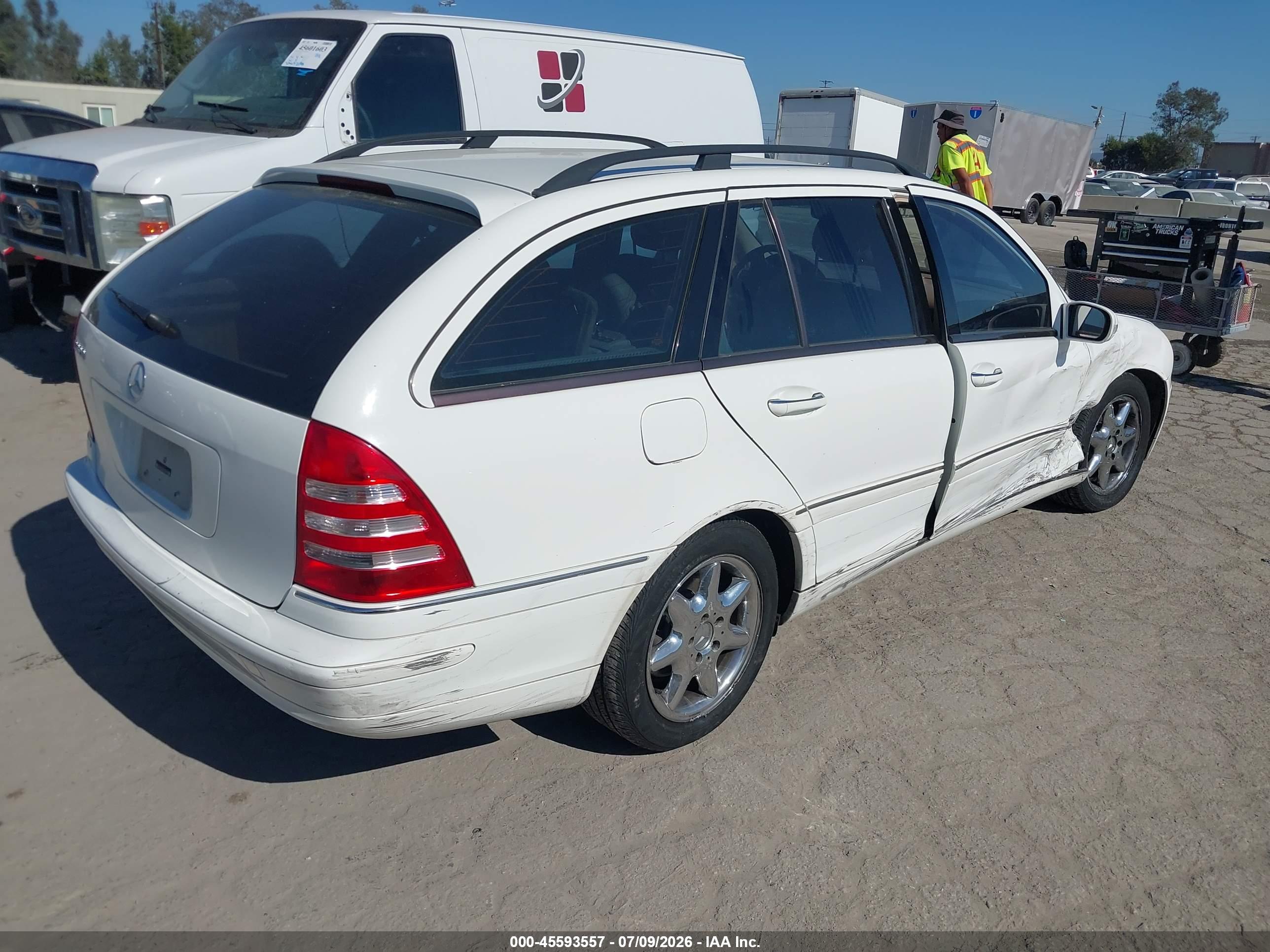 2004 MERCEDES-BENZ C 320 C320