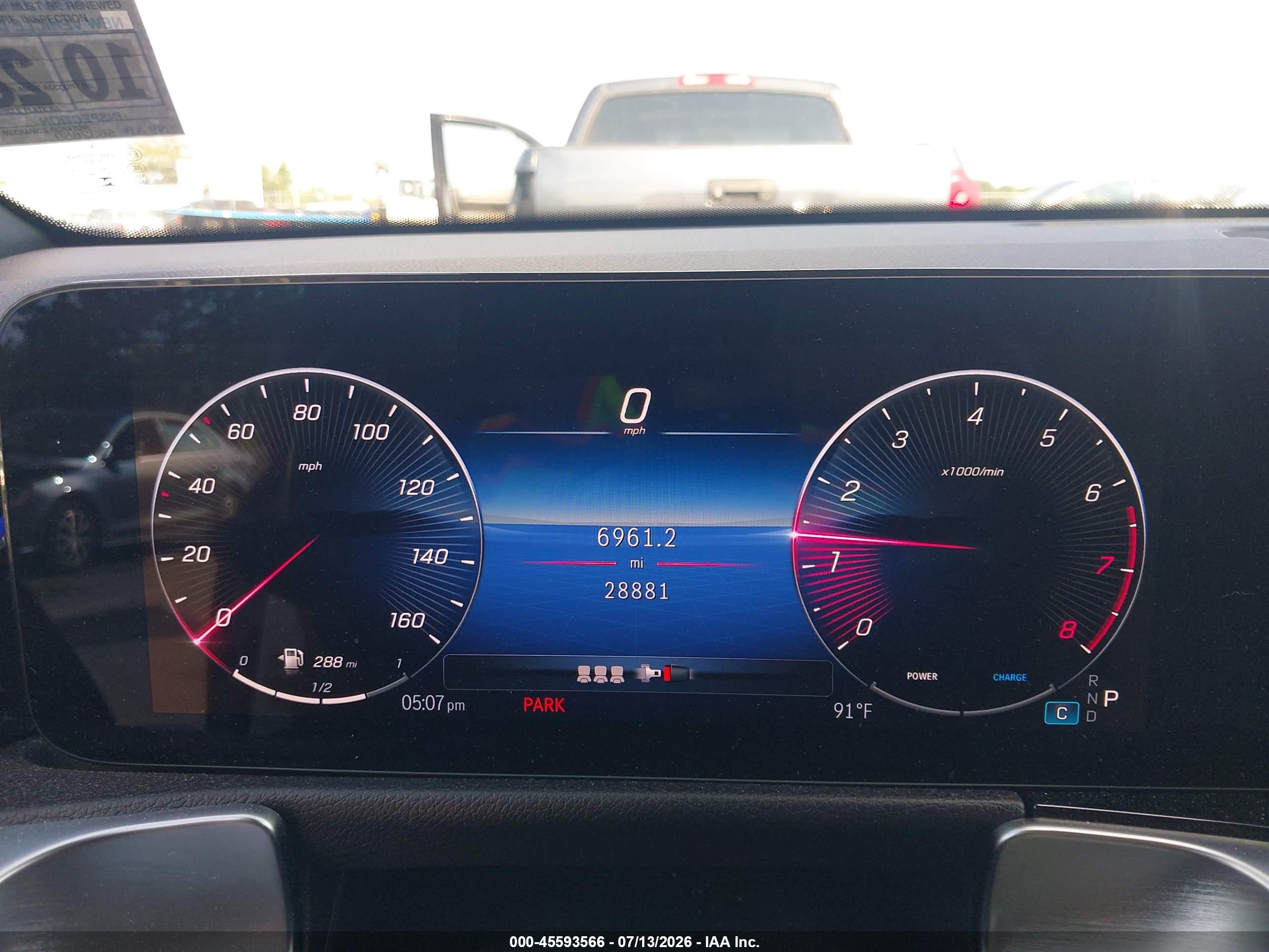 2025 MERCEDES-BENZ GLB 250 4MATIC