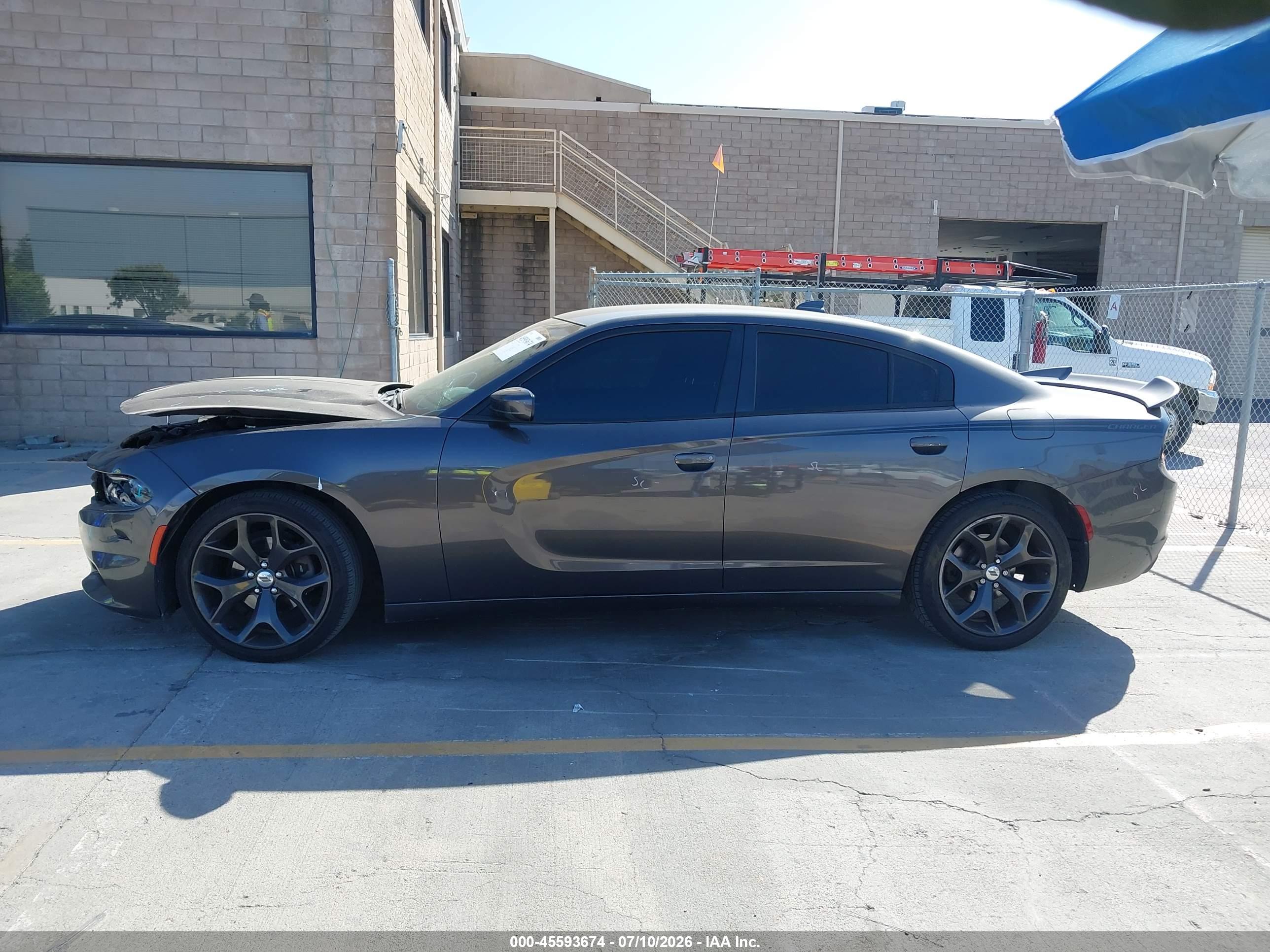 2017 DODGE CHARGER SXT RWD