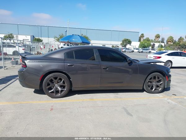 2017 DODGE CHARGER SXT RWD