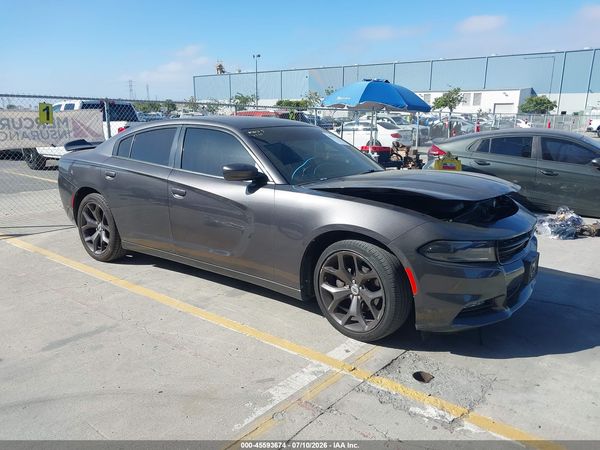 2017 DODGE CHARGER SXT RWD