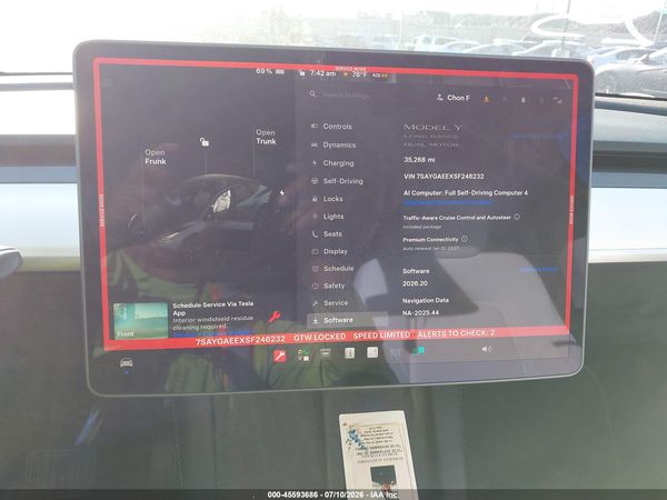 2025 TESLA MODEL Y