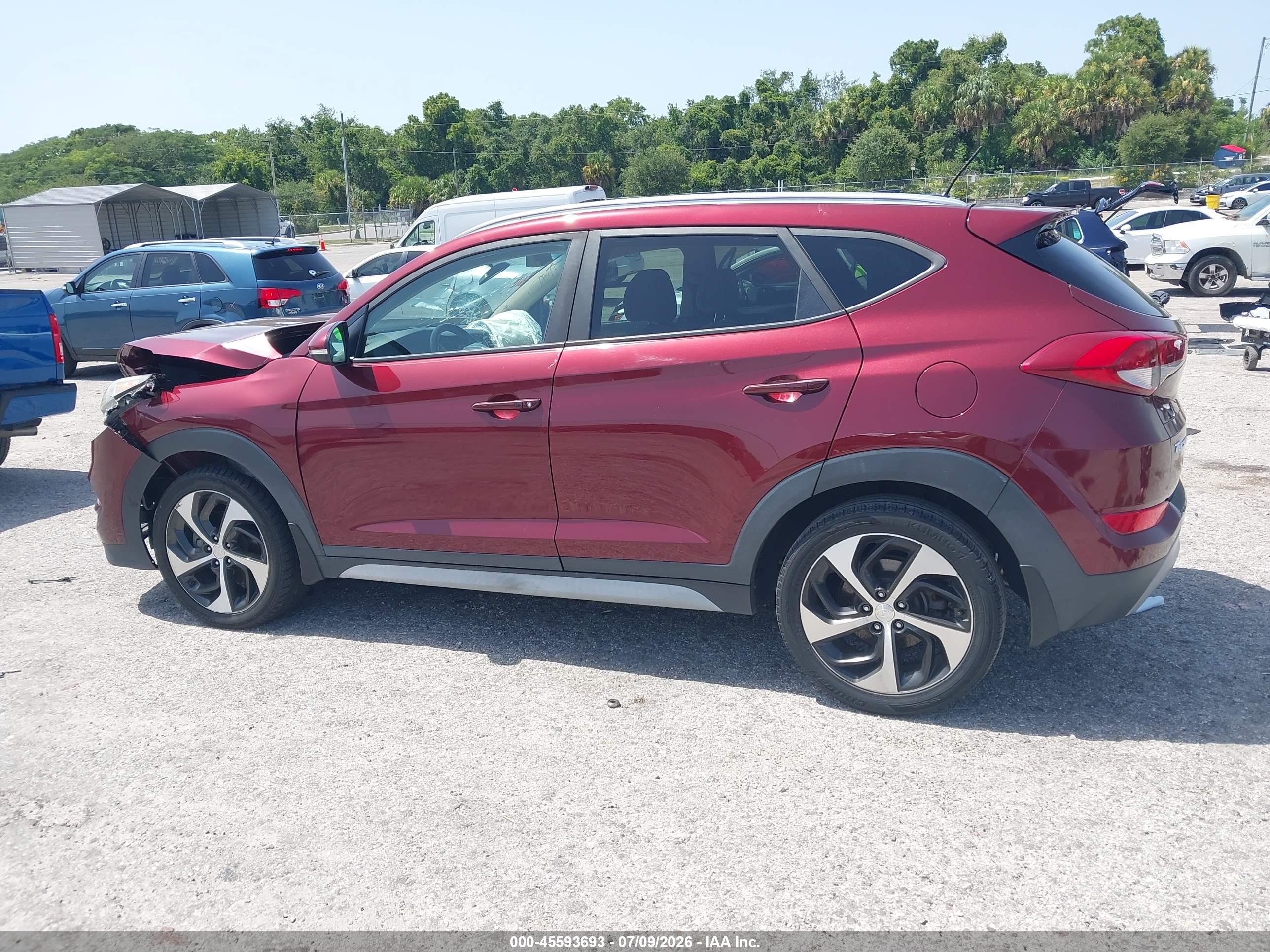 2017 HYUNDAI TUCSON SPORT