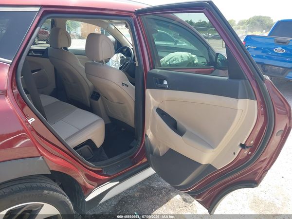 2017 HYUNDAI TUCSON SPORT