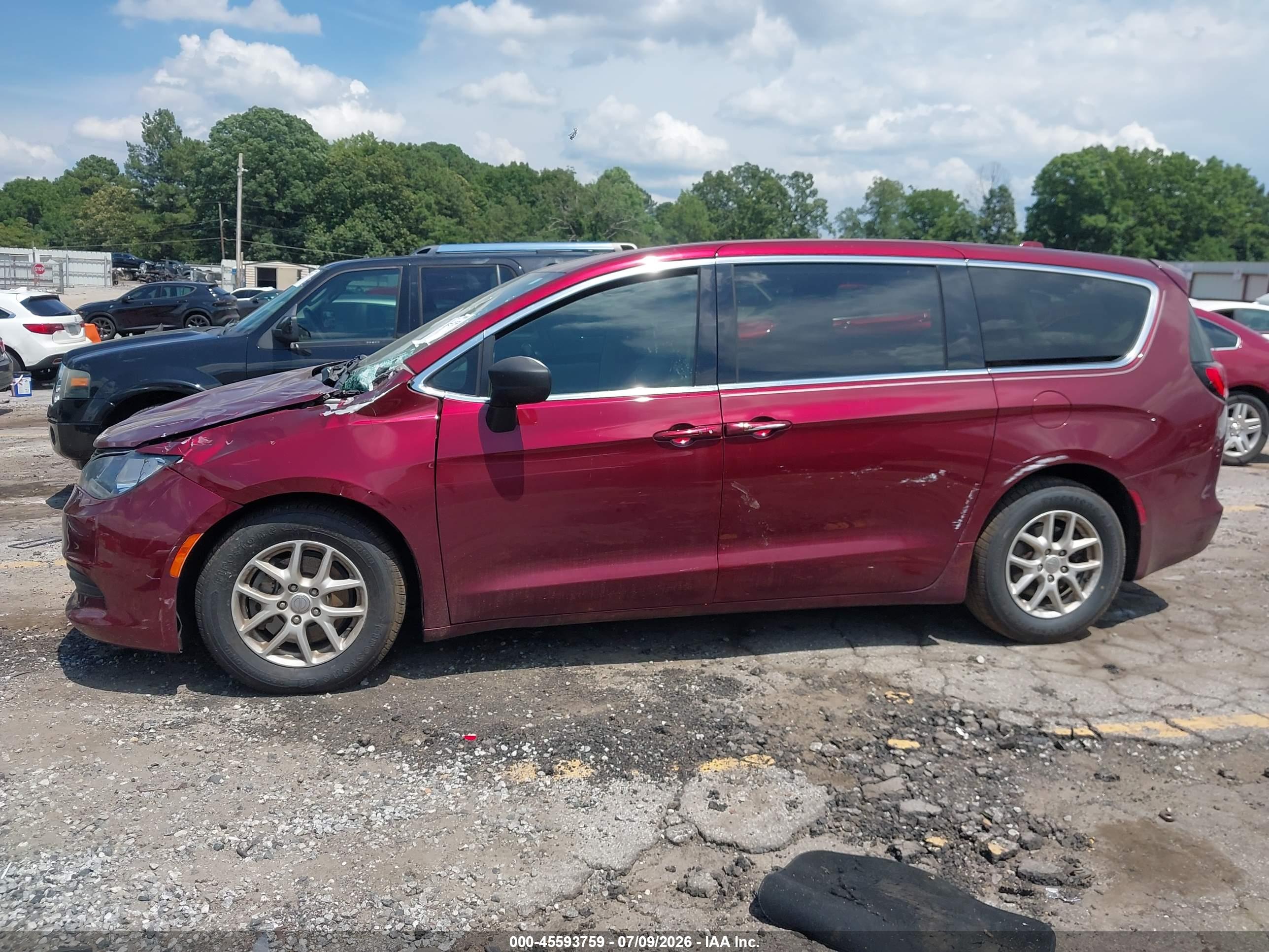 2017 CHRYSLER PACIFICA TOURING