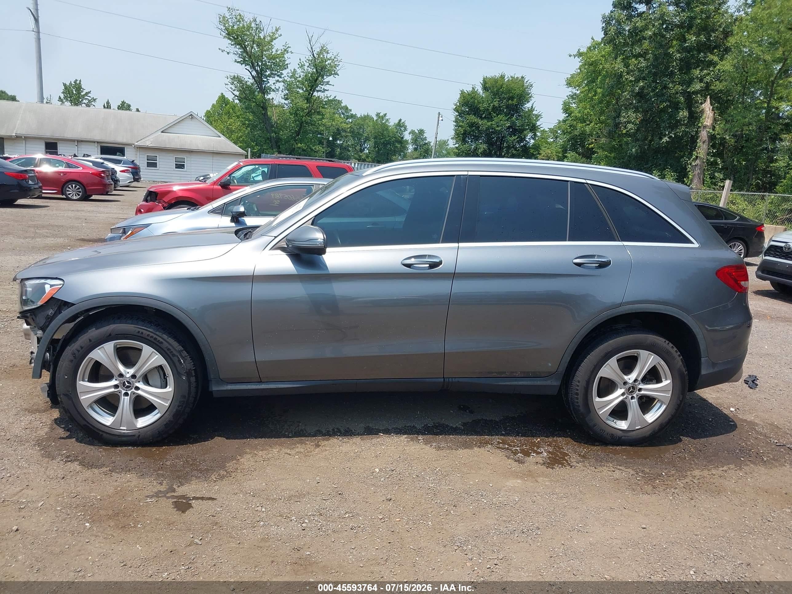 2018 MERCEDES-BENZ GLC 300 4MATIC