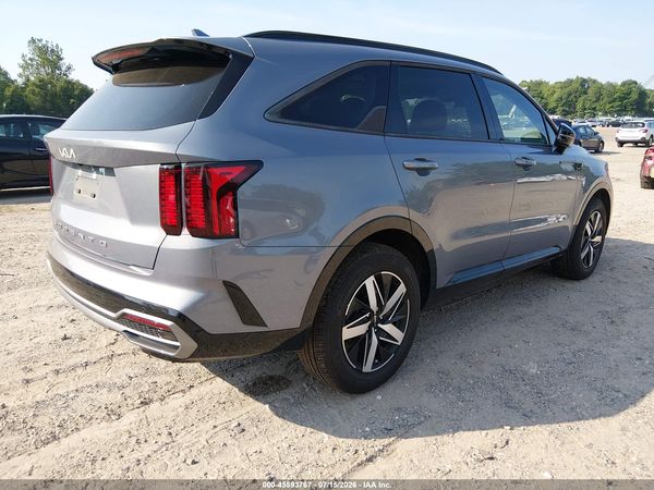 2022 KIA SORENTO S