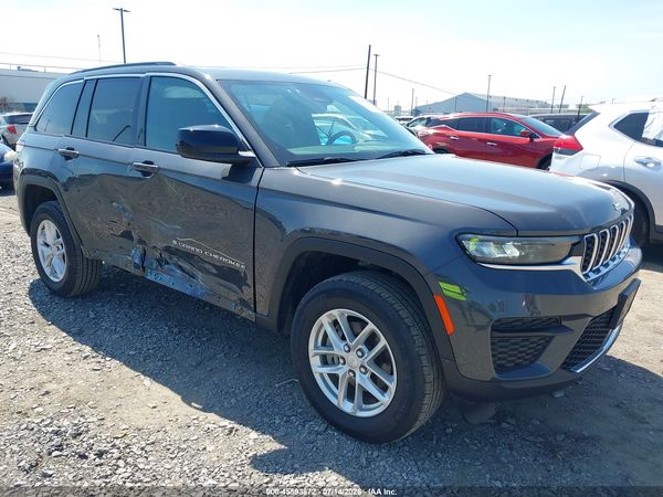 2025 JEEP GRAND CHEROKEE LAREDO X 4X4