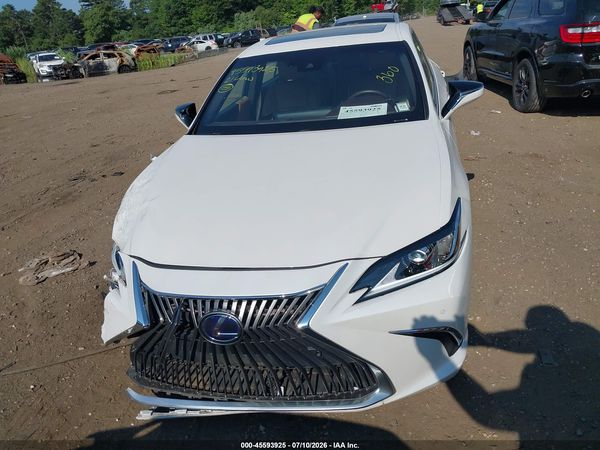 2021 LEXUS ES 300H LUXURY