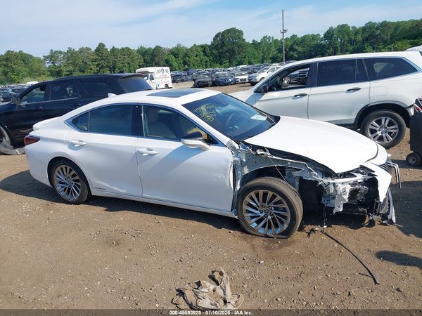 2021 LEXUS ES 300H LUXURY