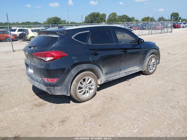 2016 HYUNDAI TUCSON SE