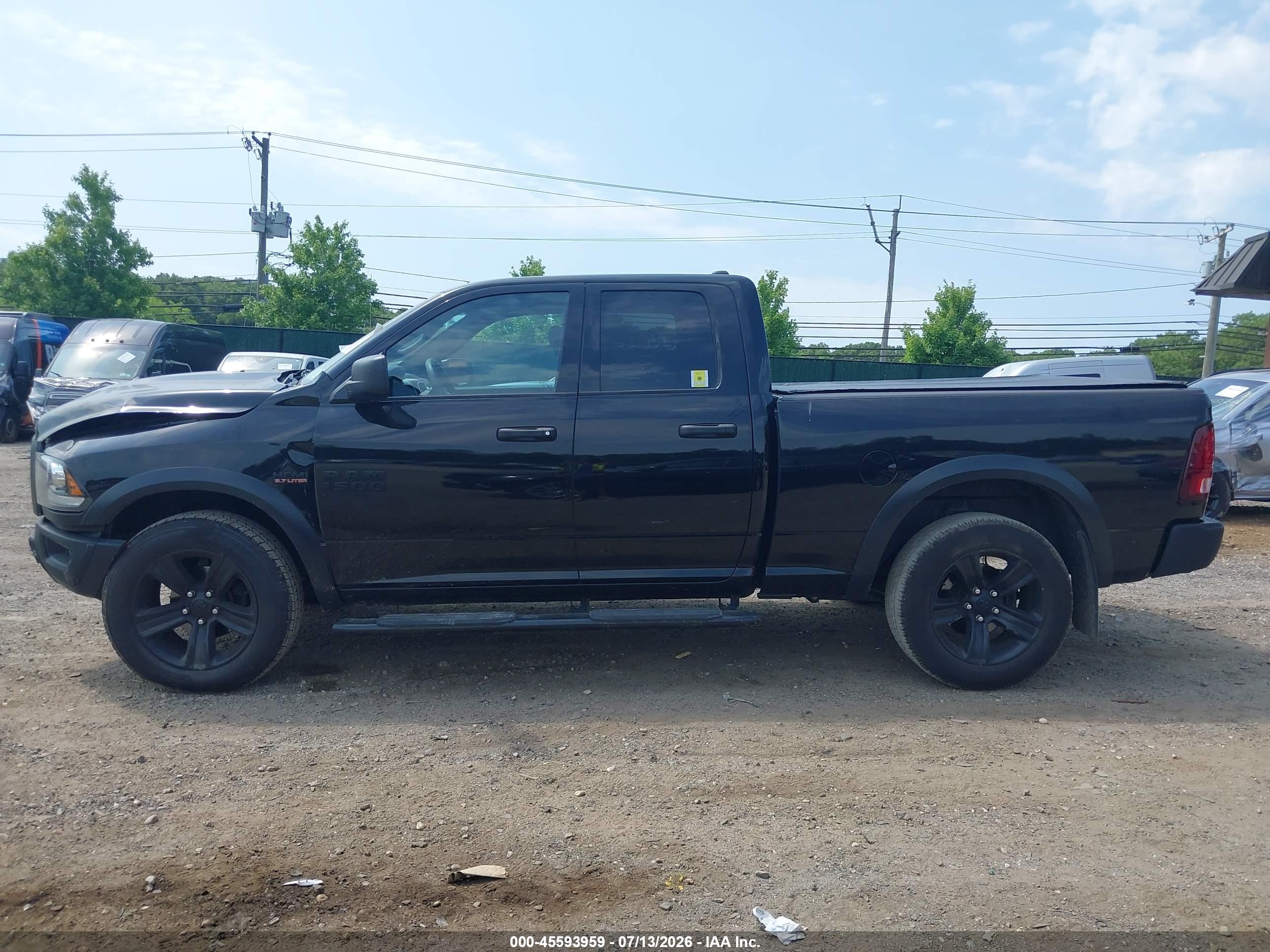 2022 RAM 1500 CLASSIC WARLOCK  4X4 6'4 BOX
