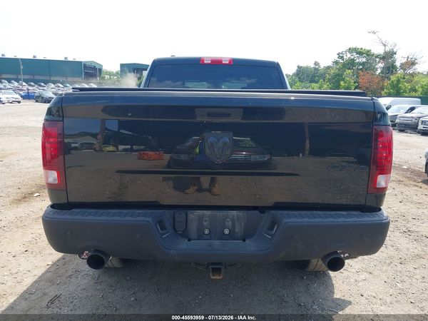 2022 RAM 1500 CLASSIC WARLOCK  4X4 6'4 BOX