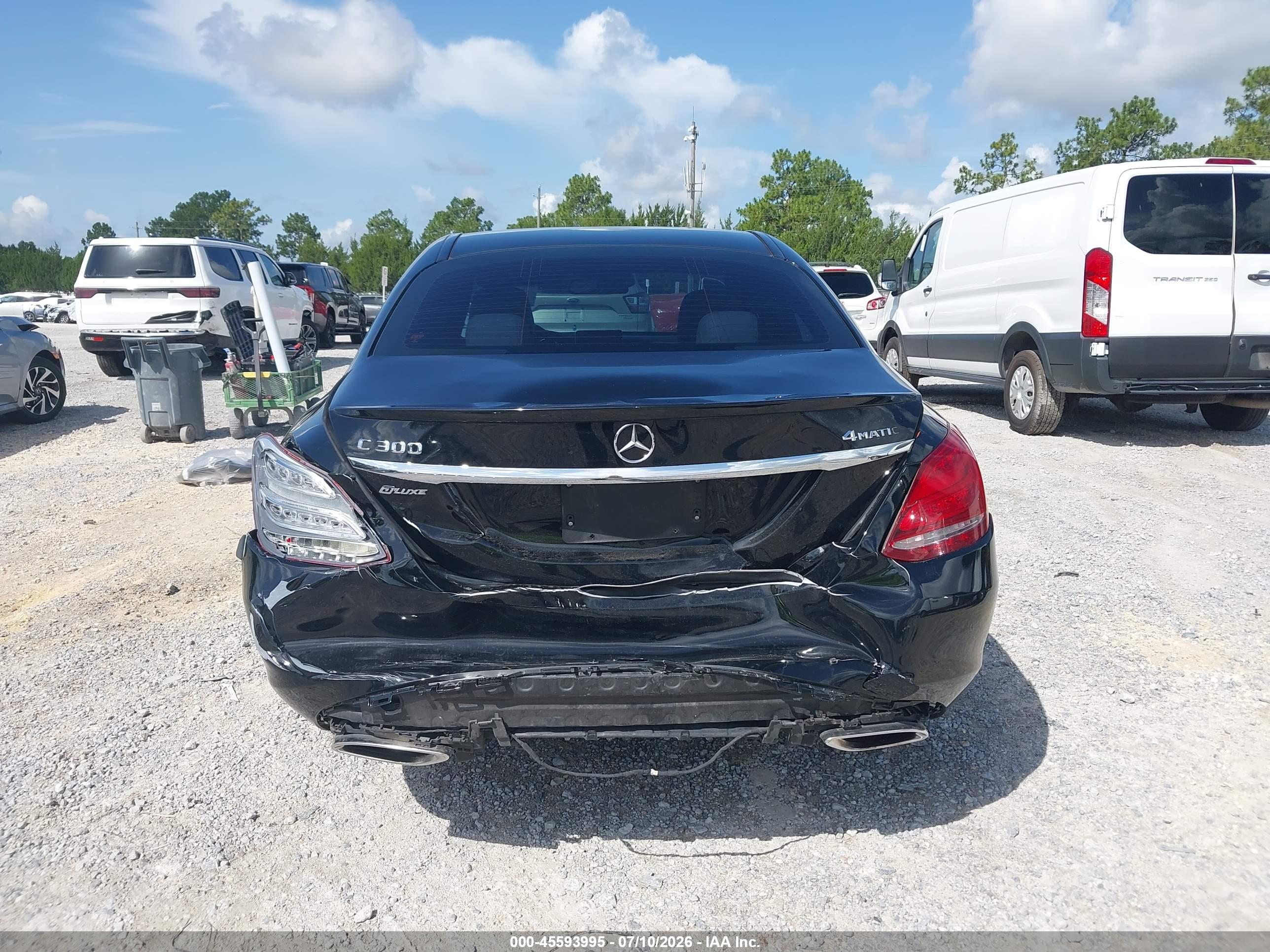 2015 MERCEDES-BENZ C 300 4MATIC
