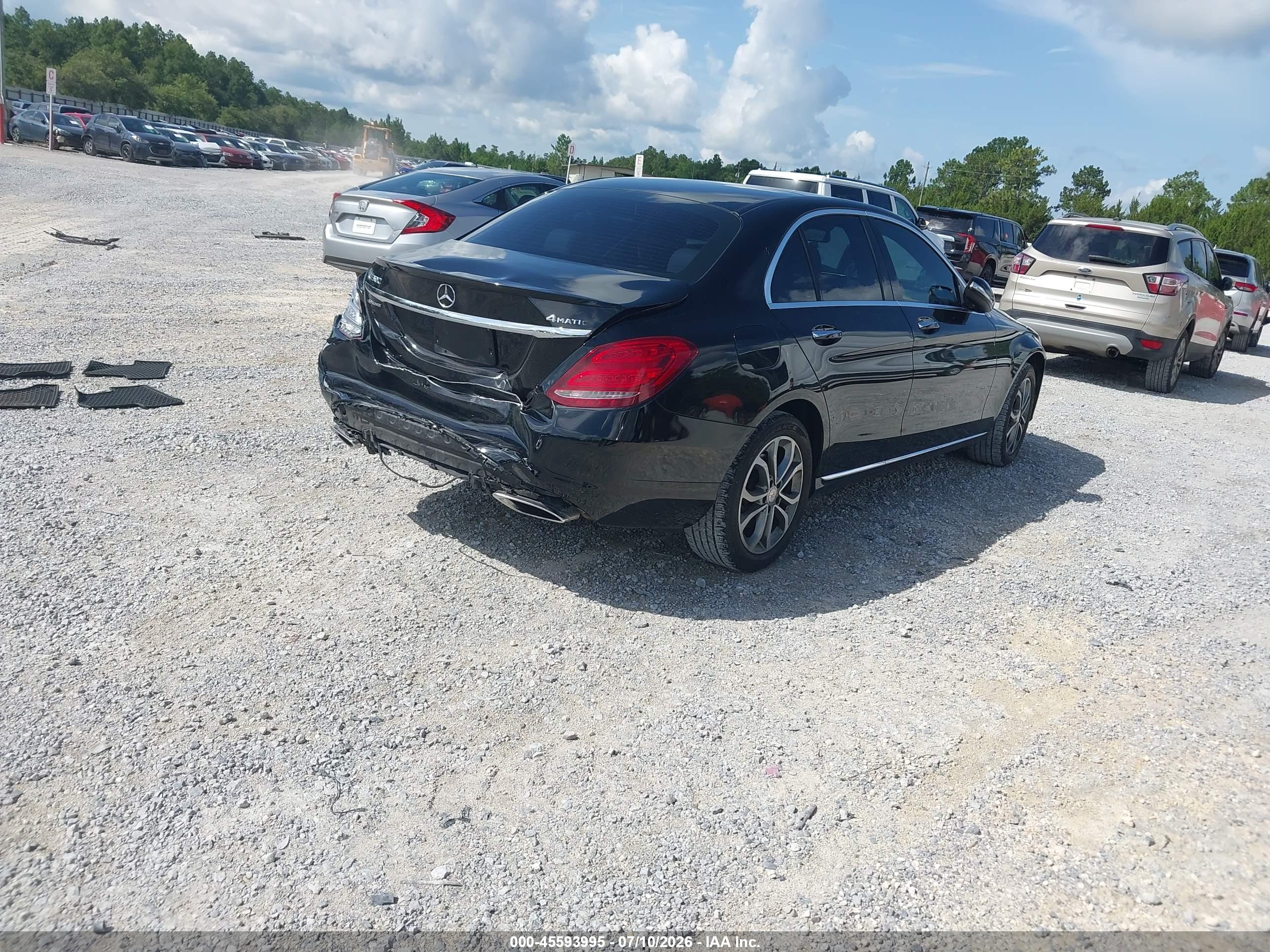 2015 MERCEDES-BENZ C 300 4MATIC