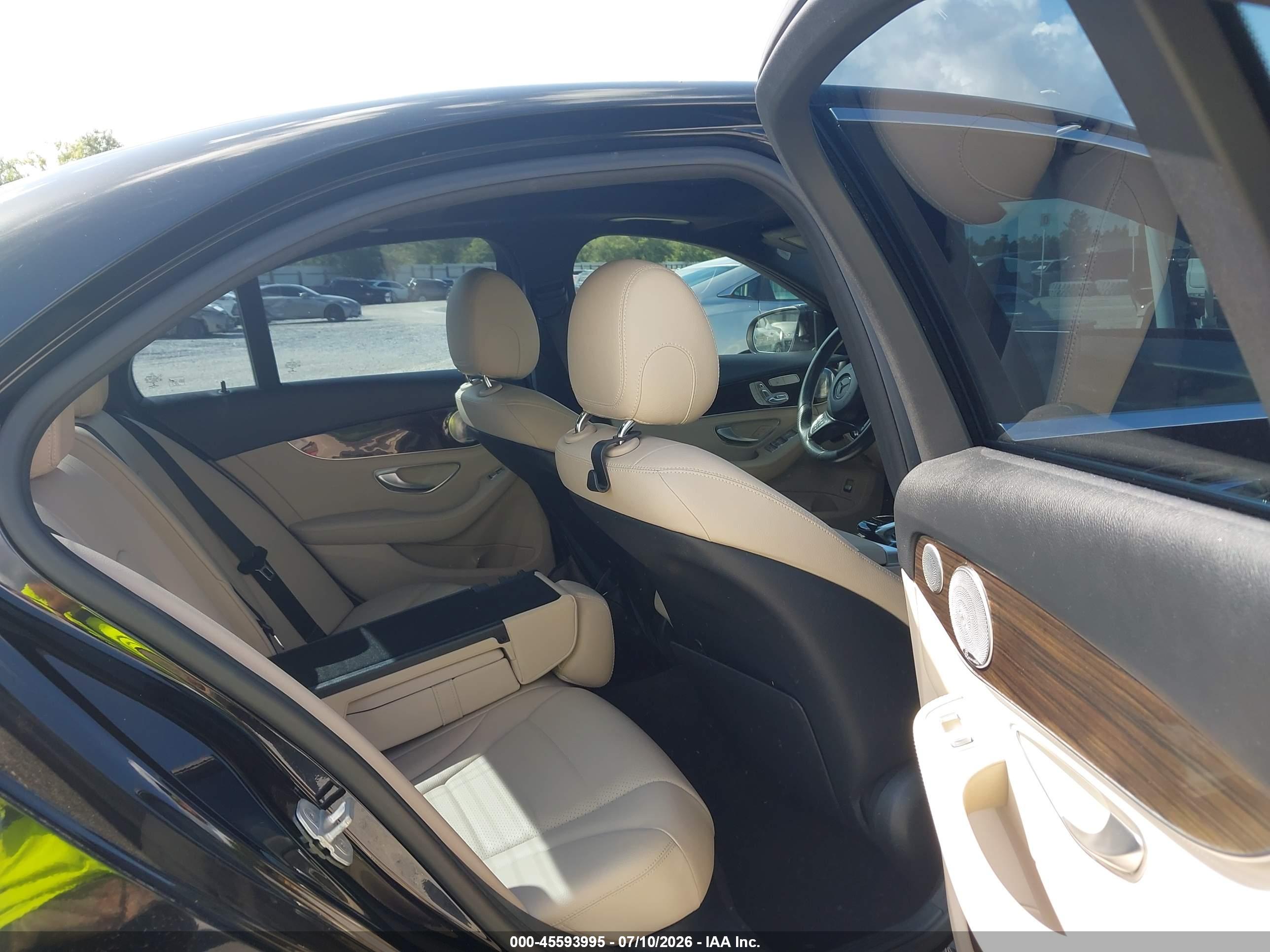 2015 MERCEDES-BENZ C 300 4MATIC
