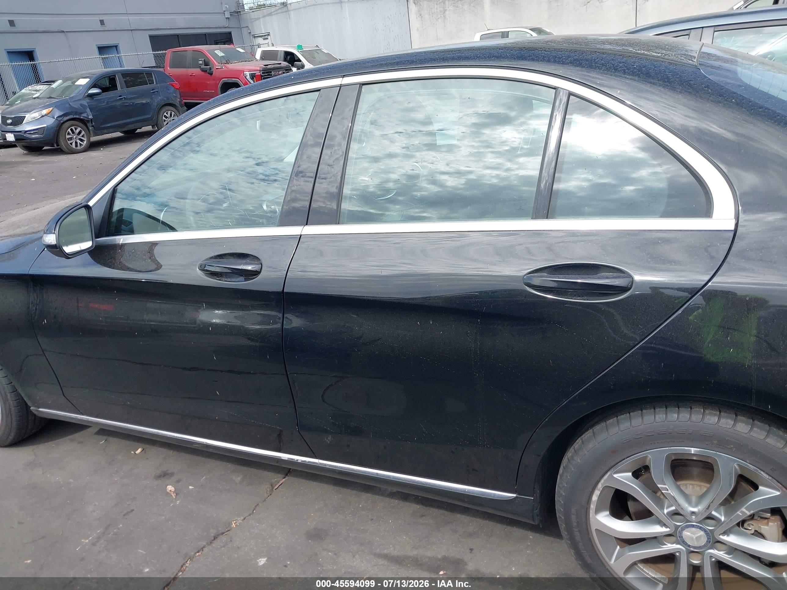 2015 MERCEDES-BENZ C 300 Base