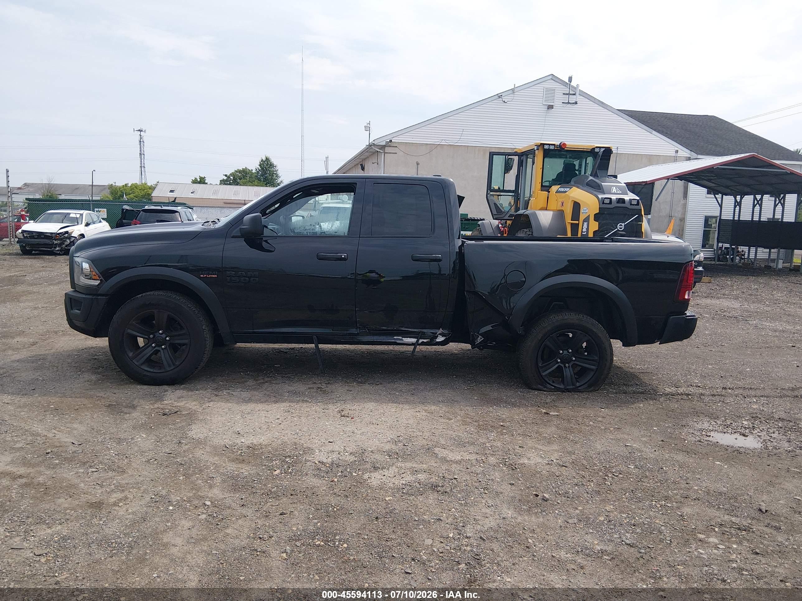 2022 RAM 1500 CLASSIC WARLOCK  4X4 6'4 BOX