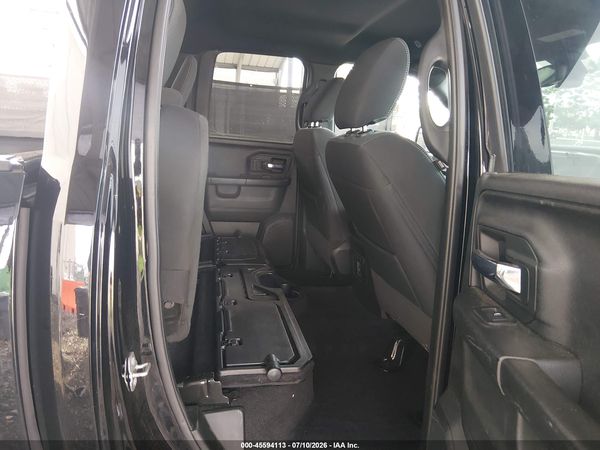 2022 RAM 1500 CLASSIC WARLOCK  4X4 6'4 BOX