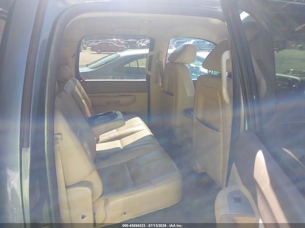 2012 CHEVROLET SILVERADO 1500 LT — I8