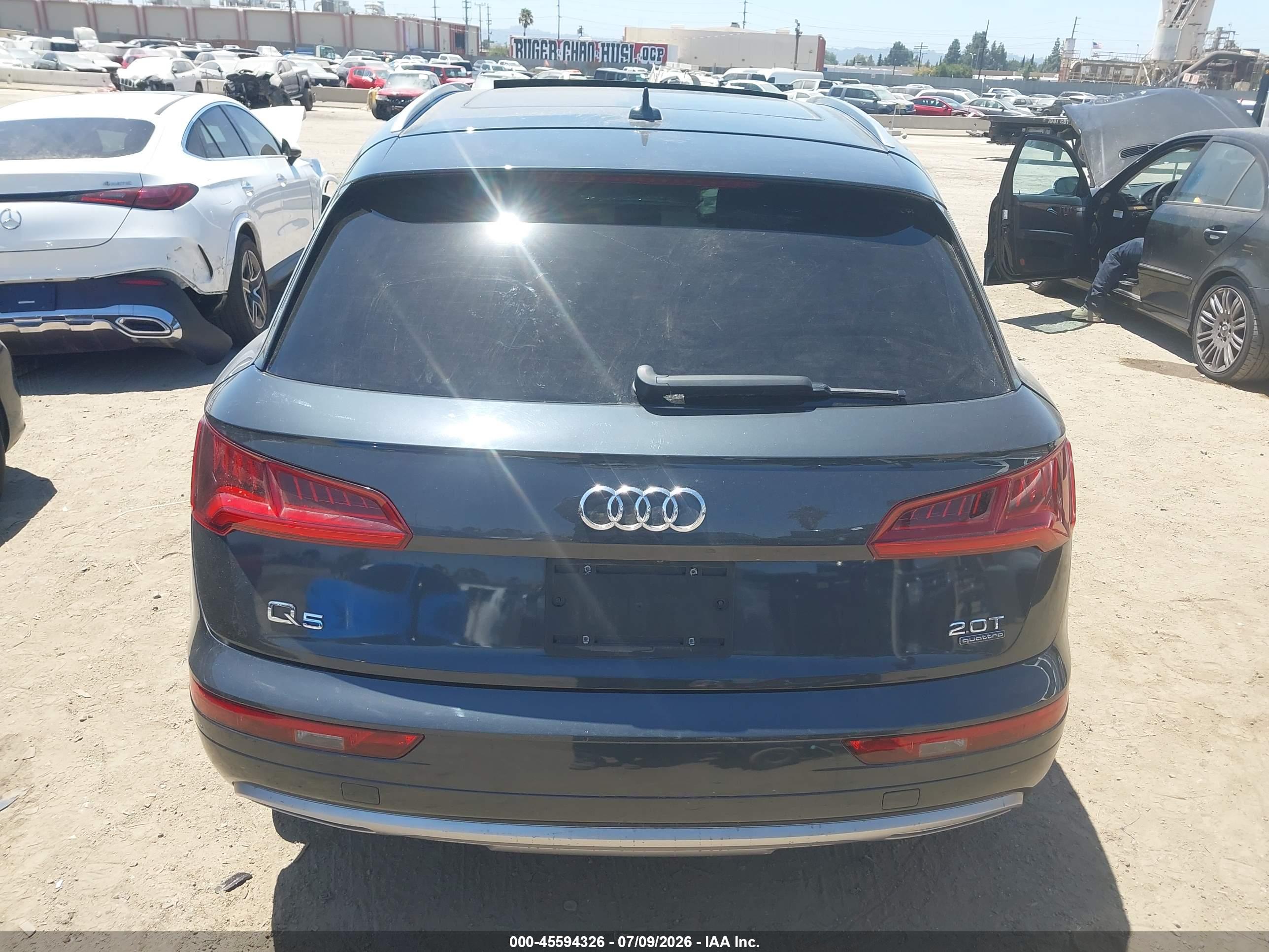 2018 AUDI Q5 quattro Premium