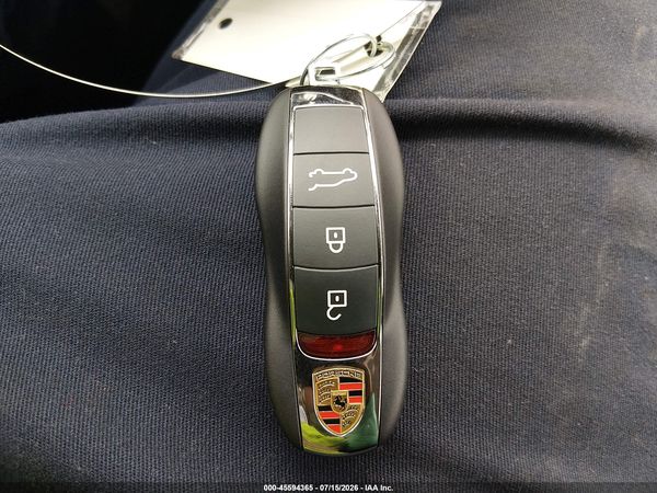 2016 PORSCHE CAYENNE TURBO/TURBO S