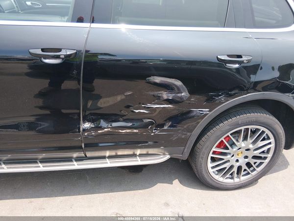 2016 PORSCHE CAYENNE TURBO/TURBO S