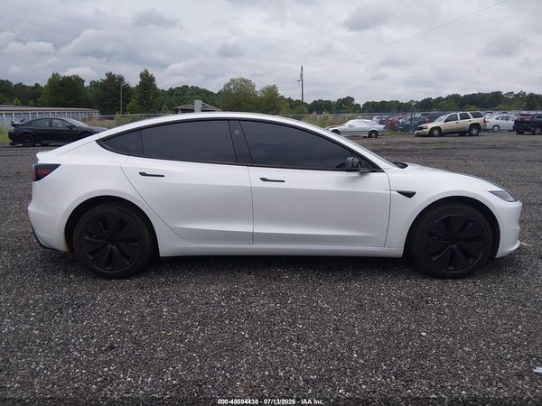 2026 TESLA MODEL 3