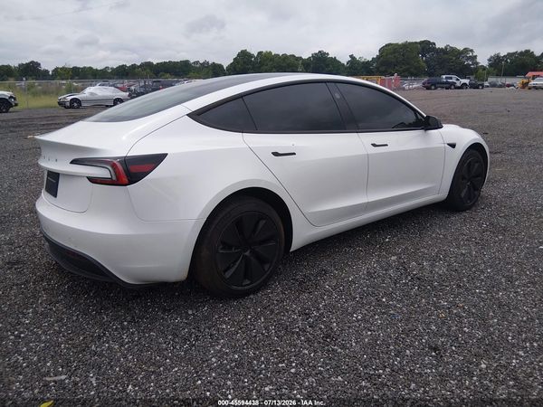2026 TESLA MODEL 3