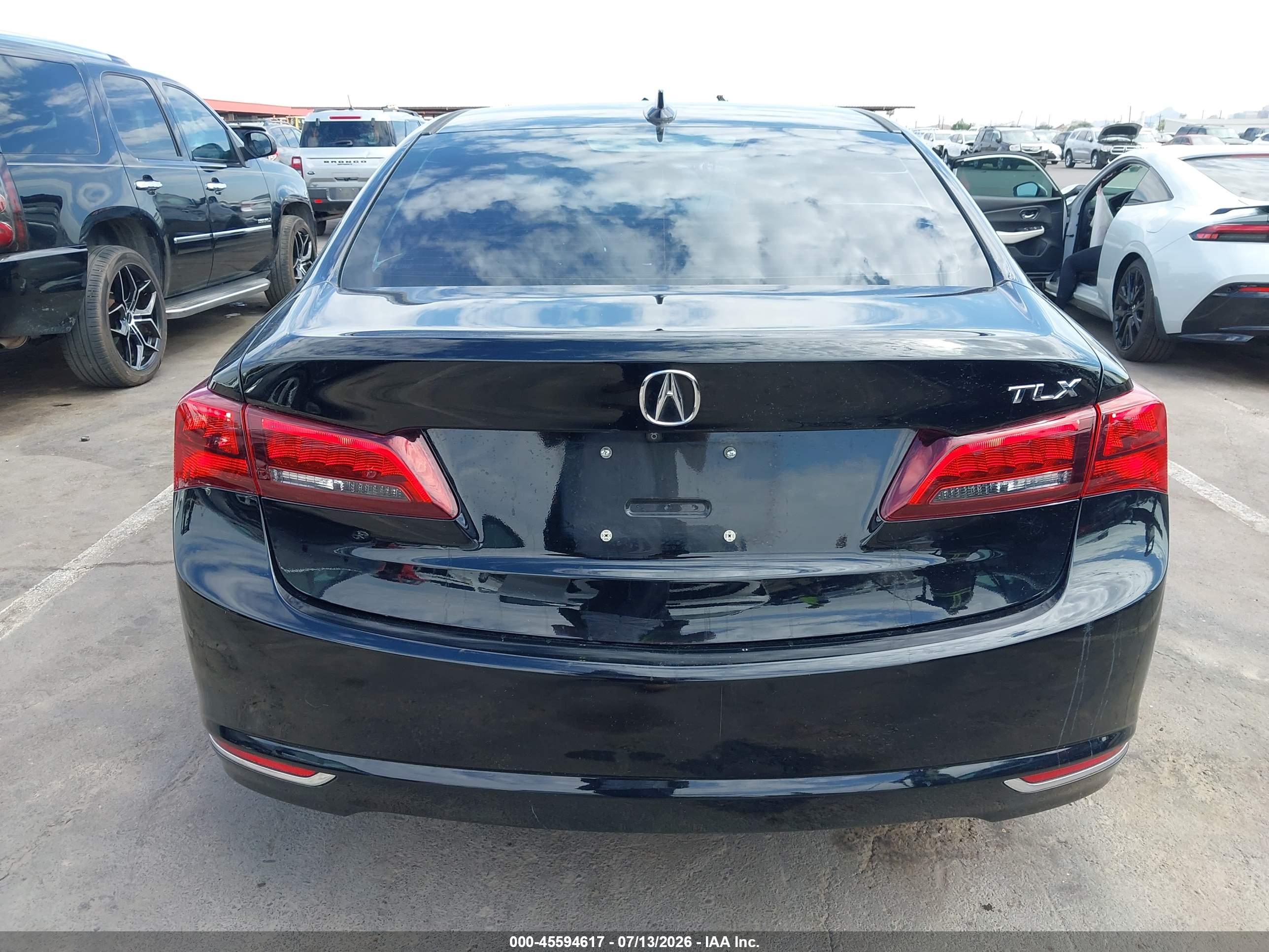 2016 ACURA TLX Base