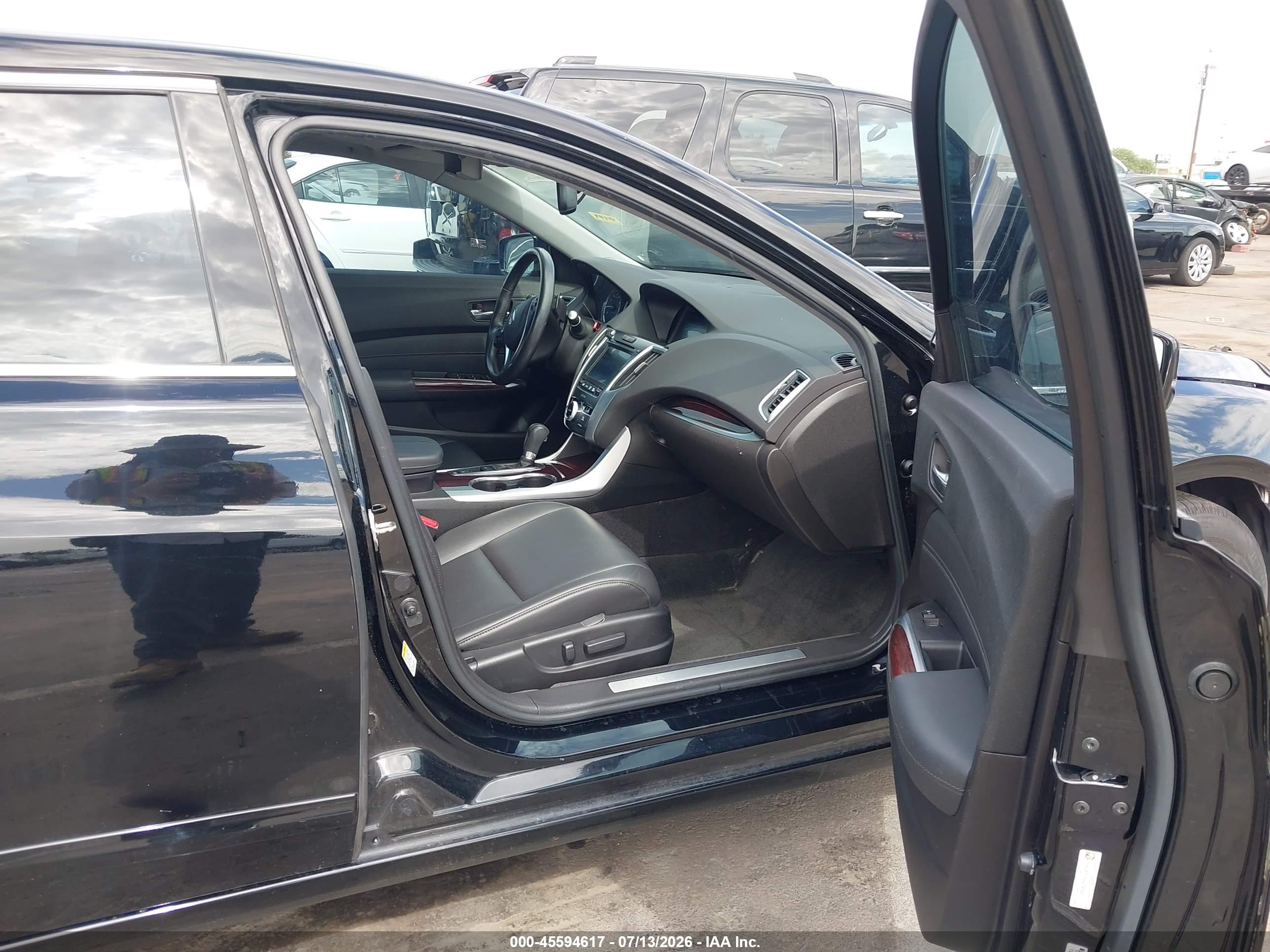 2016 ACURA TLX Base