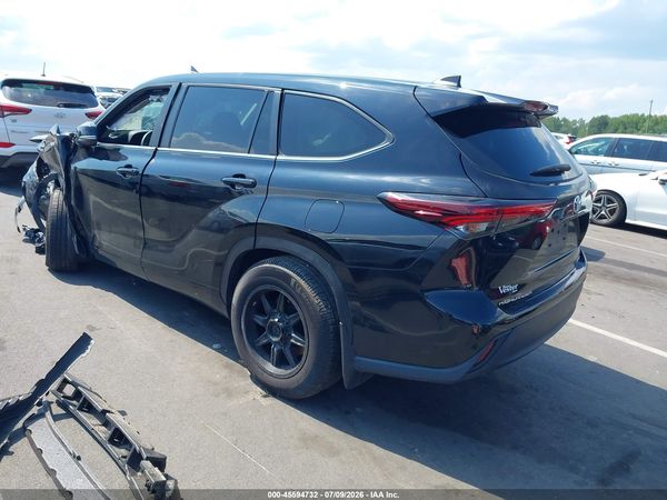 2024 TOYOTA HIGHLANDER LE