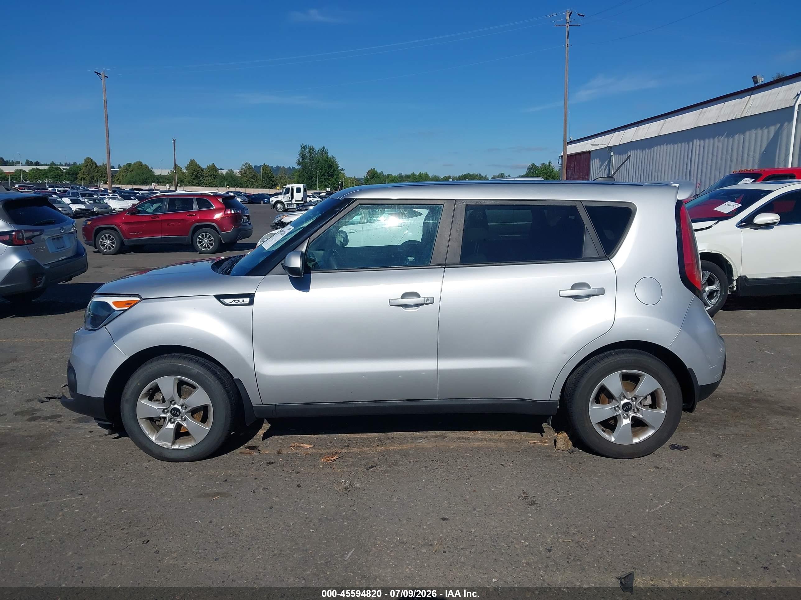 2017 KIA SOUL Base