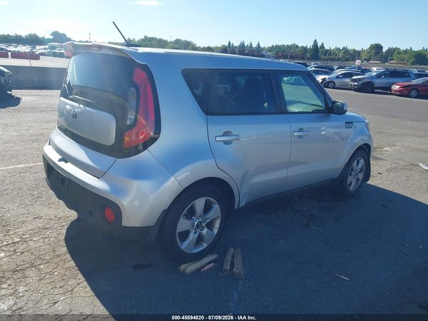 2017 KIA SOUL Base