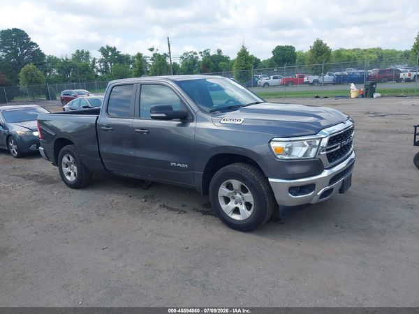 2022 RAM 1500 BIG HORN  4X4 6'4 BOX