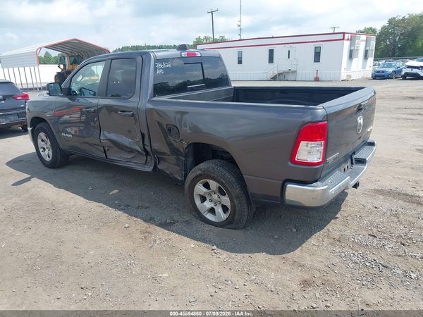 2022 RAM 1500 BIG HORN  4X4 6'4 BOX