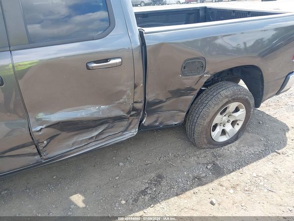 2022 RAM 1500 BIG HORN  4X4 6'4 BOX
