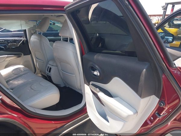 2019 JEEP CHEROKEE LIMITED FWD