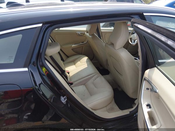 2016 VOLVO V60 T5 DRIVE-E PREMIER