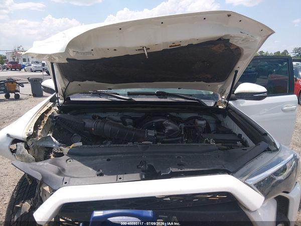 2022 TOYOTA 4RUNNER SR5 PREMIUM
