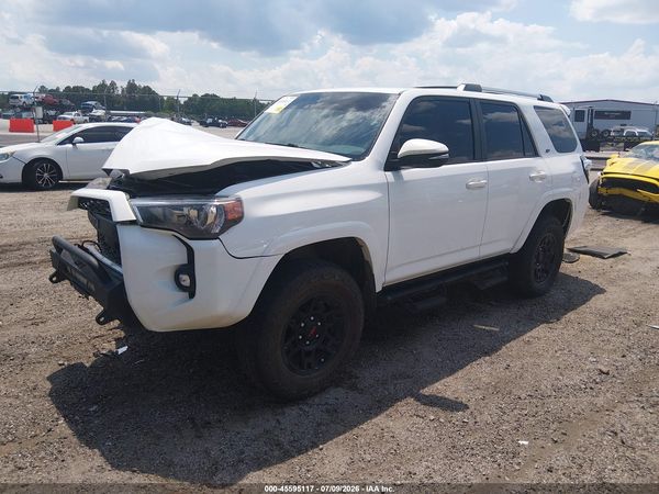 2022 TOYOTA 4RUNNER SR5 PREMIUM