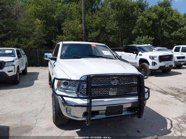 2017 RAM 1500 LARAMIE  4X4 5'7 BOX