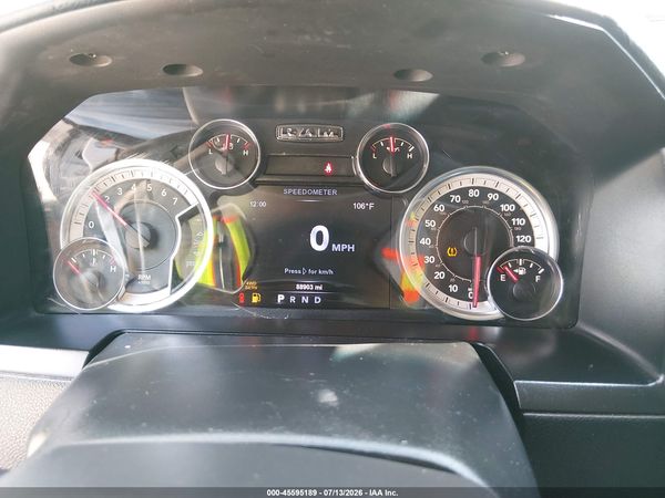 2017 RAM 1500 LARAMIE  4X4 5'7 BOX