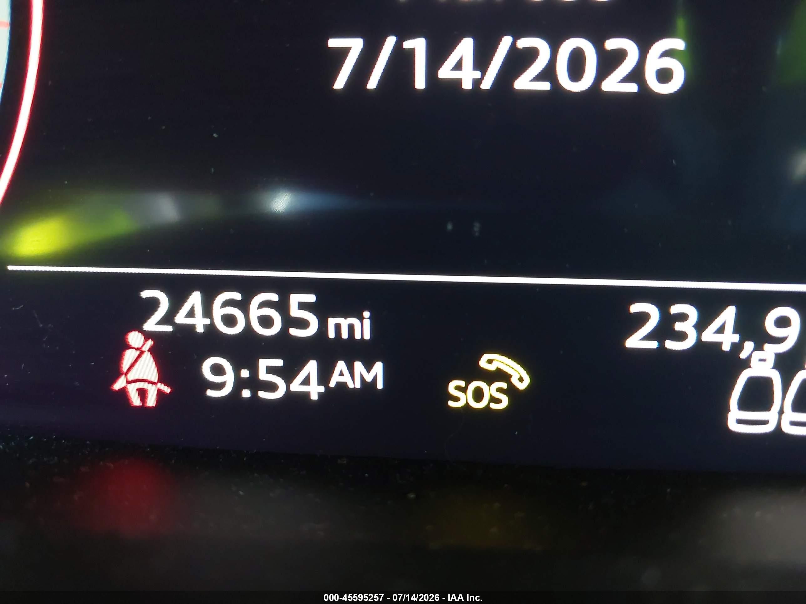 2024 AUDI Q8